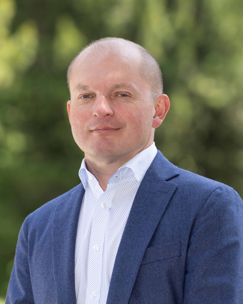 Alexey Filatov, CFO at La Garenne International School